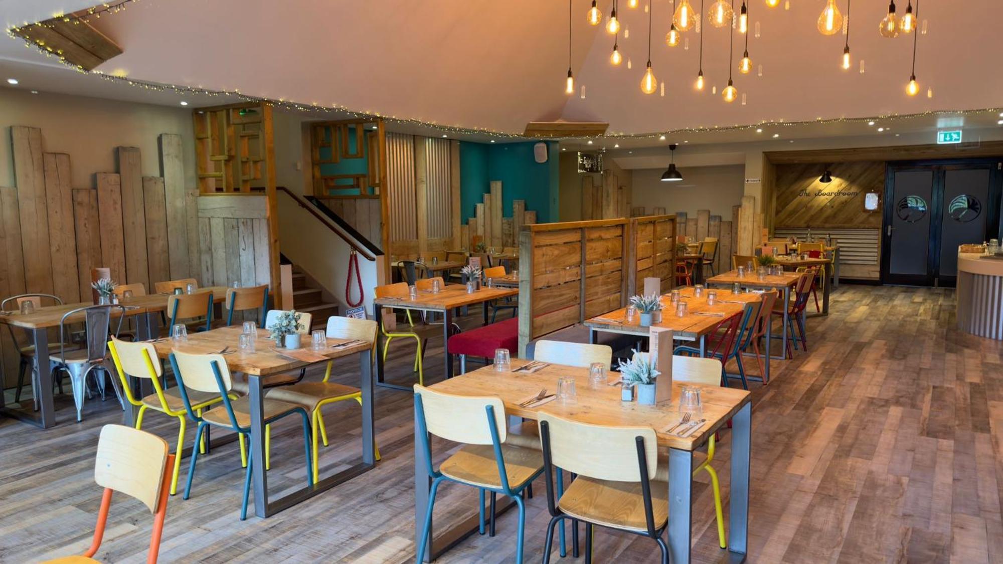 Peaceful Cowslip Lodge - Finlake Spa Resort In Devon Chudleigh Bagian luar foto