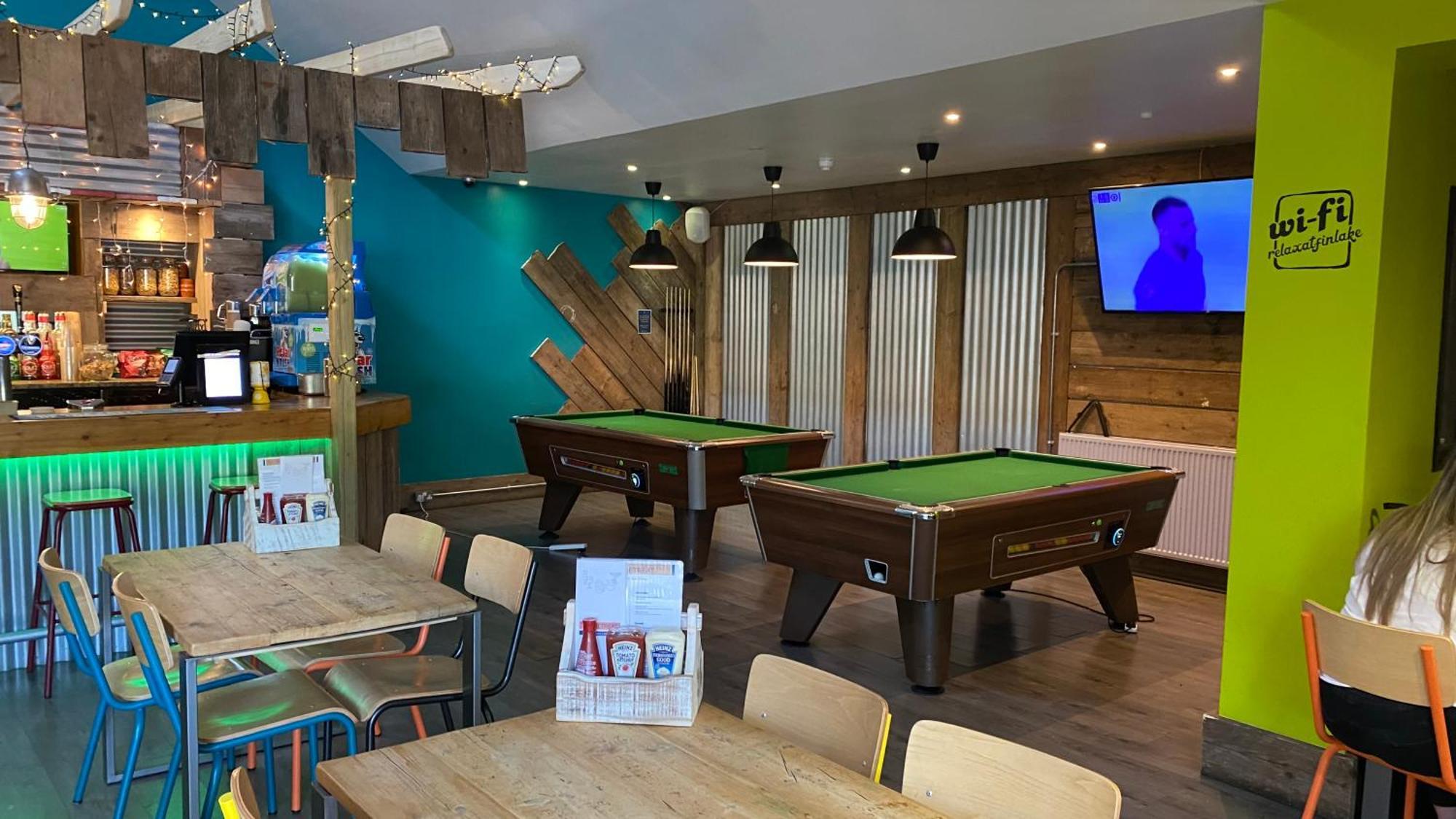 Peaceful Cowslip Lodge - Finlake Spa Resort In Devon Chudleigh Bagian luar foto